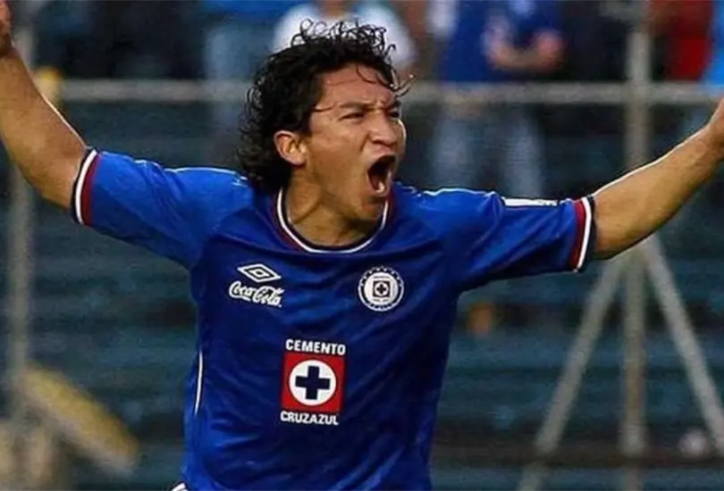 C&eacute;sar Villaluz revel&oacute; su millonario salario con Cruz Azul.