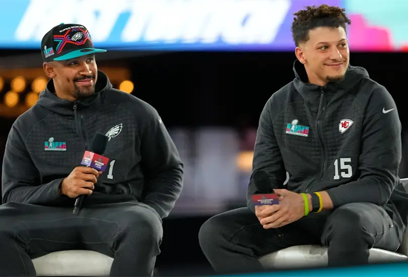 Patrick Mahomes y Jalen Hurts se encuentran entre los jugadores mejor pagados de la NFL para la temporada 2023