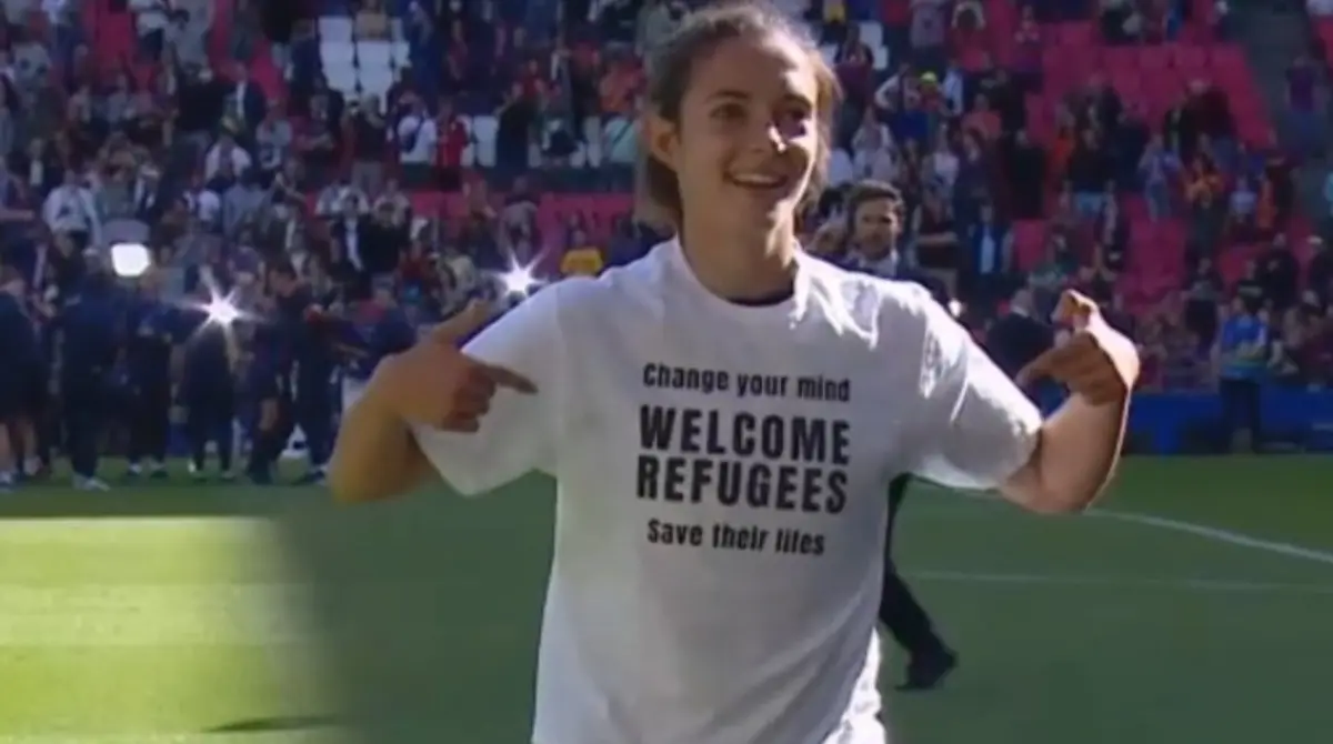 A sus 25 años, Bonmatí tiene claro que quiere utilizar su posición dentro del futbol mundial para dar discursos y tener un rol activista mientras le sea posible, así como durante la final de la Champions League 2023 donde mostró este mensaje a las cámaras.