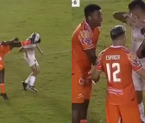 Joao Maleck es expulsado por dar patada en la cara a su rival y reclama al árbitro (VIDEO)