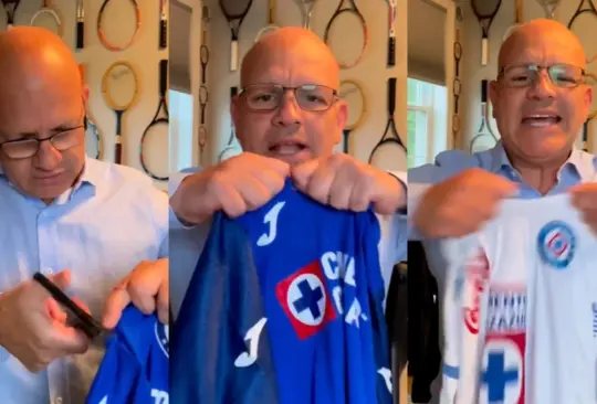 Un periodista de ESPN explotó y rompió sus jerseys de Cruz Azul en forma de protesta por las decisiones de la directiva.