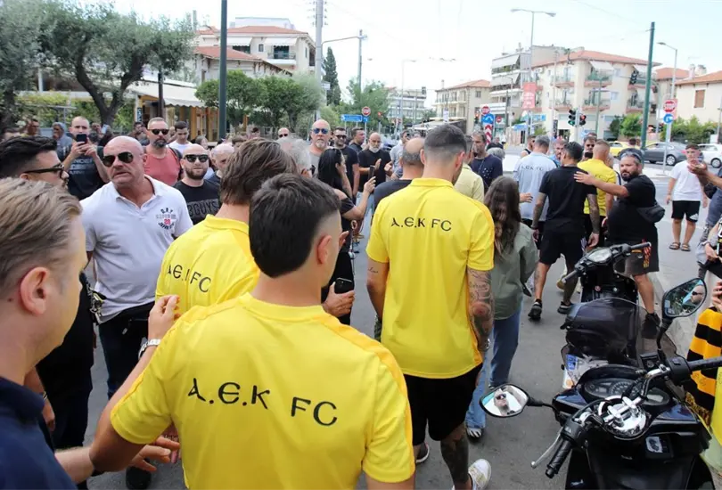El partido de AEK Atenas y Dinamo de Zagreb fue suspendido El partido de AEK Atenas y Dinamo de Zagreb fue suspendido