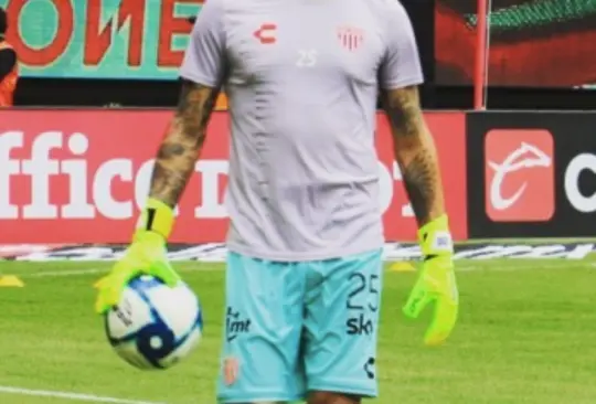 Un portero querido en Liga MX sale del retiro. Un portero querido en Liga MX sale del retiro.