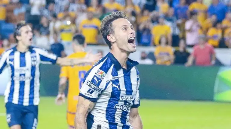 Sergio Canales celebra su gol a Tigres - @rayados