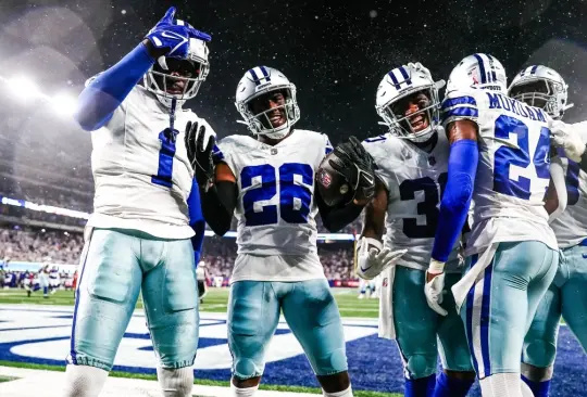 Los Dallas Cowboys le pasaron por encima a los New York Giants y se unieron a los equipos favoritos que debutaron con victoria en la nueva temporrada de la NFL.