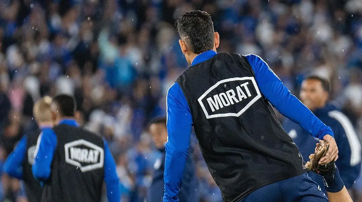 Y ahora, en la gira de su cuarto disco y en v&iacute;speras de su anuncio para programar fechas para Colombia, han surgido algunas teor&iacute;as donde aseguran que la banda colombiana tendr&iacute;a su presentaci&oacute;n en el estadio Nemesio Camacho mejor conocido como 'el Camp&iacute;n'.