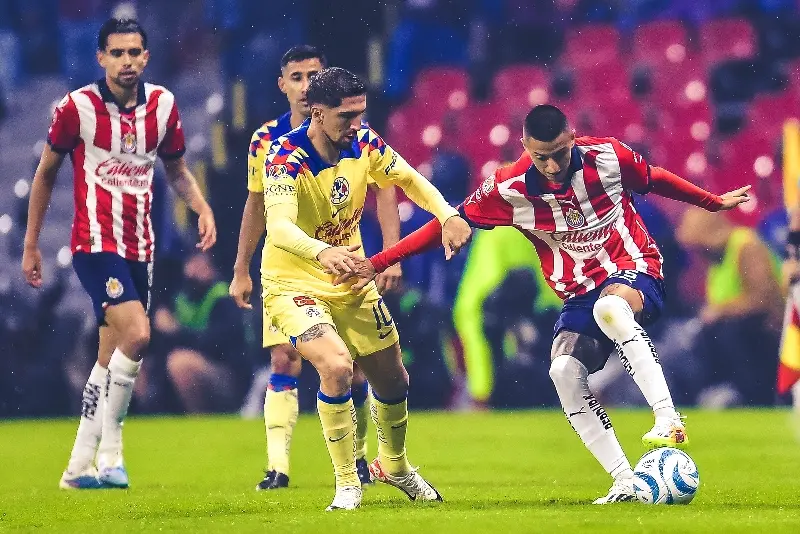 Am&eacute;rica y Chivas protagonizar&aacute;n tres dosis del Cl&aacute;sico Nacional.
