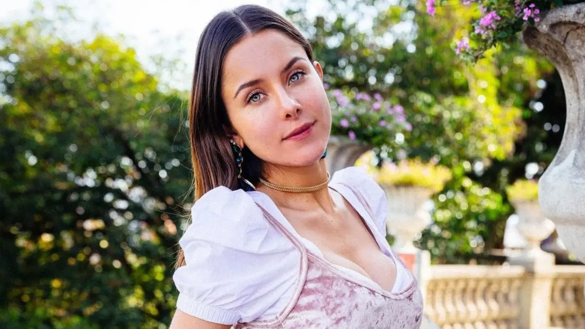 Su contenido es principalmente de tendencia aunque disfruta mucho de contar su d&iacute;a a d&iacute;a, mismo que ahora ser&aacute; en las transmisiones de TUDN.