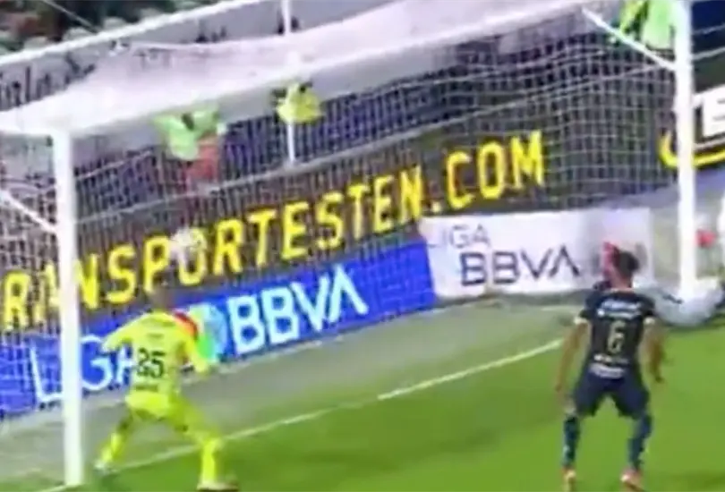 Tab&oacute; cometi&oacute; un error infame contra Santos.