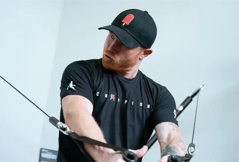 Canelo &Aacute;lvarez defender&aacute; sus cinturones ante Jermell Charlo y te decimos la millonada que ganar&iacute;a por la pelea.