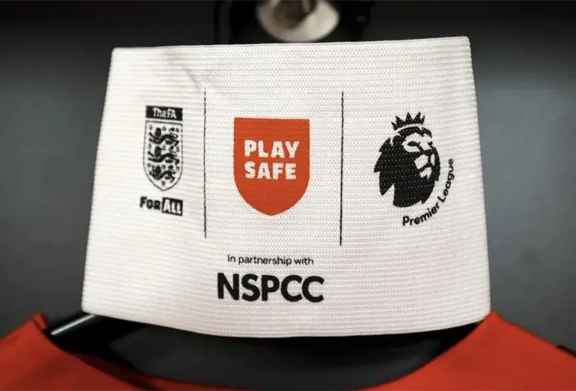 Un equipo de la Premier League culp&oacute; a sus jerseys de los malos resultados.