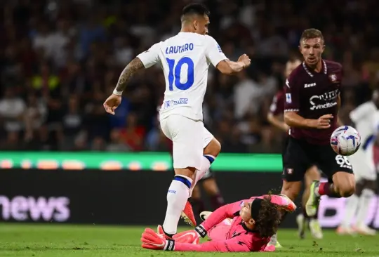 Guillermo Ochoa fue uno de los señalados tras la derrota de la Salernitana ante el Inter de Milán tras cometer errores.