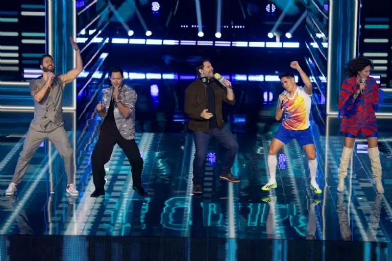 Chispa Velarde tuvo su debut como cantante. <br>@veocomocantasmx