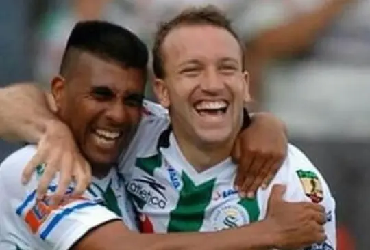 Vuoso y Ludueña regresan en pleno festejo de Santos Laguna. Vuoso y Ludueña regresan en pleno festejo de Santos Laguna.