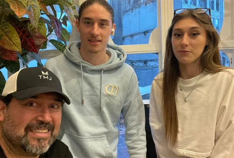 Rub&eacute;n Flores est&aacute; en el ojo del hurac&aacute;n por sentenciar hace poco que sus hijos nunca jugar&iacute;an en la Liga MX.