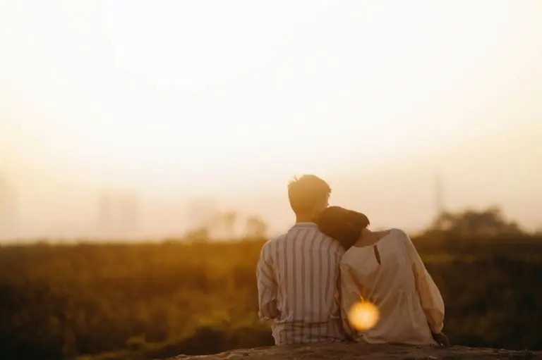 Las relaciones amorosas suelen ser duraderas con menor diferencia de edad - Pexels.com