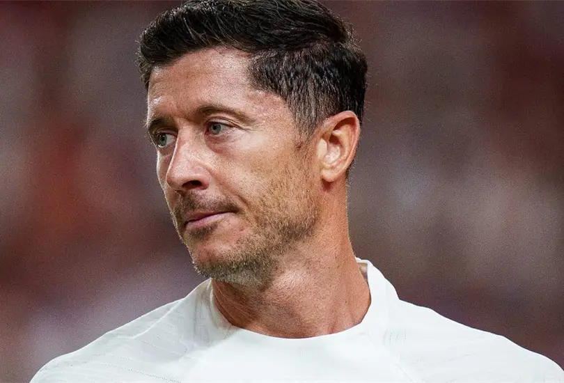 Un periodista habr&iacute;a dado a conocer que el delantero decidi&oacute; pasarle la cuenta a alguien m&aacute;s a pesar de &eacute;l haber invitado a sus compa&ntilde;eros