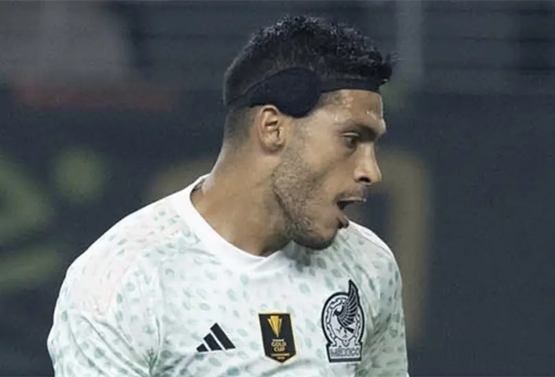 Ra&uacute;l Jim&eacute;nez solo saber marcar de penal en sus &uacute;ltimos juegos con Selecci&oacute;n Mexicana.