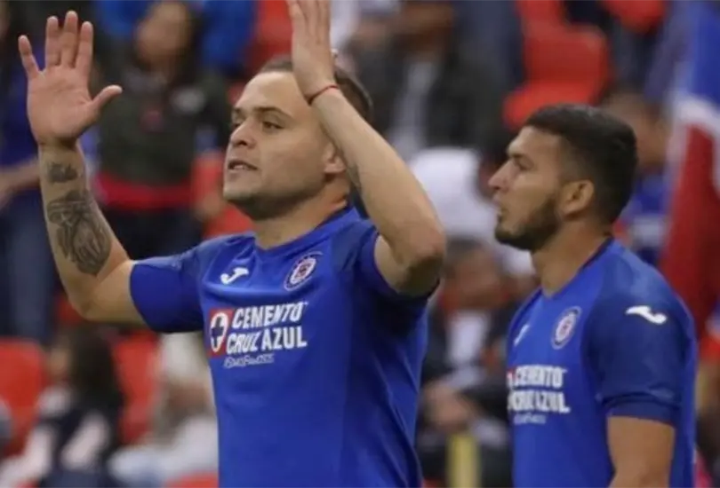 Cruz Azul y Am&eacute;rica llevar&iacute;an a cabo un intercambio sumamente inesperado.
