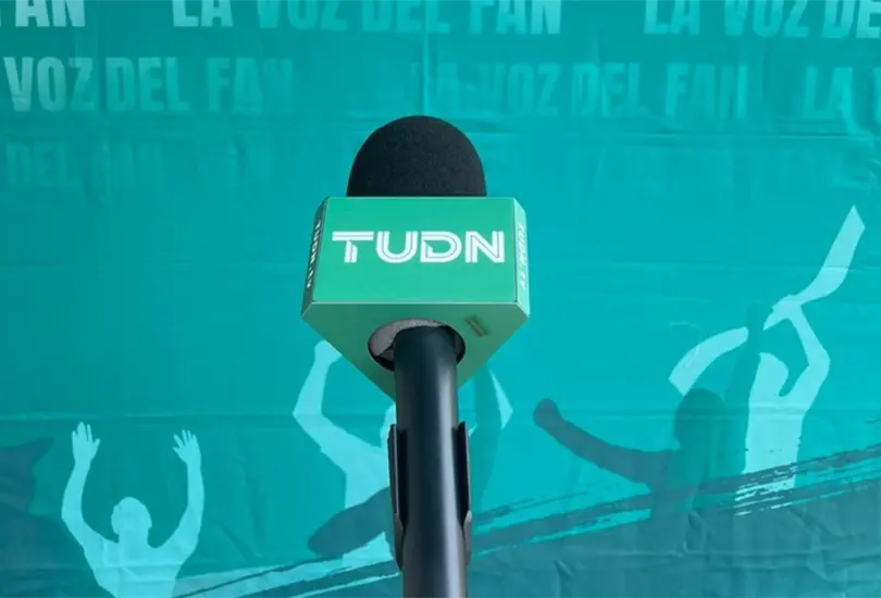Un reportero de TUDN desmintió todo rumor sobre su salida. Un reportero de TUDN desmintió todo rumor sobre su salida.