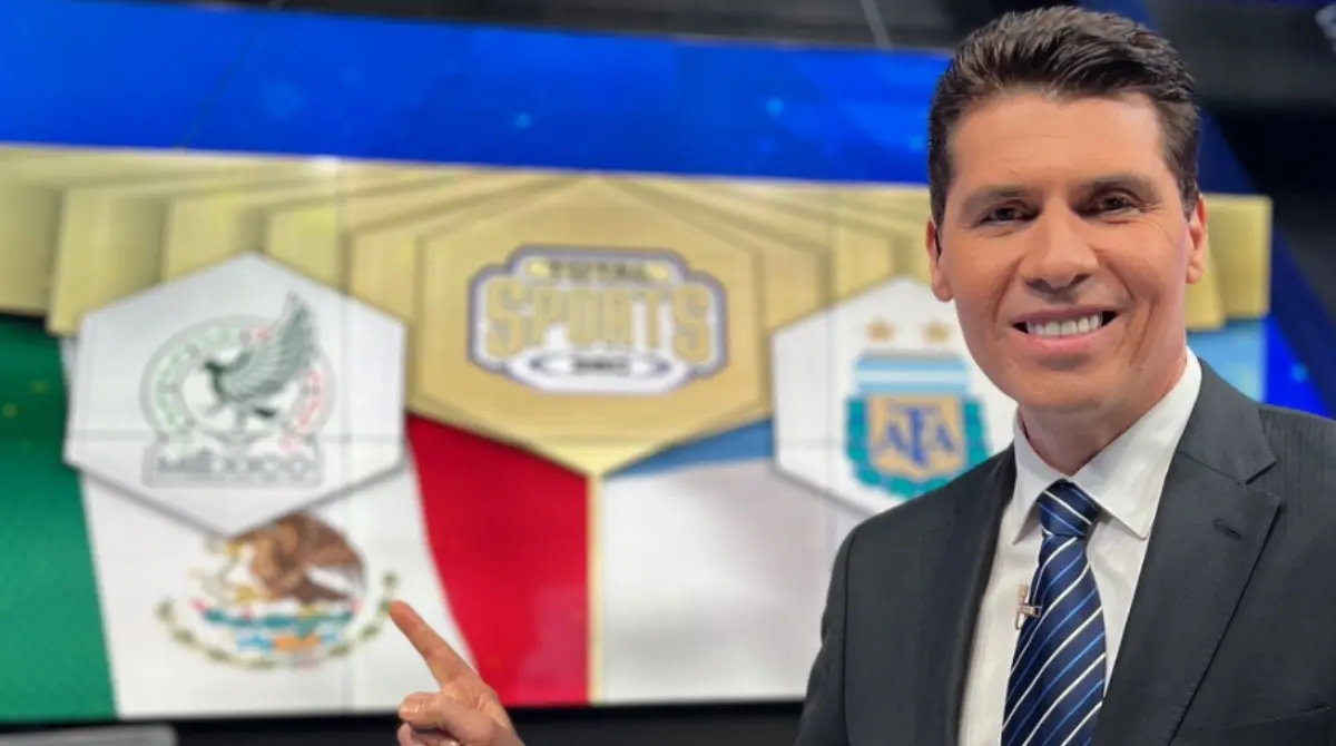 Eric Fischer también era una de las voces más reconocidas del deporte en la televisora, sobretodo si se trataba de los Juegos Olímpicos, pero también fue despedido con la llegada de TUDN y actualmente trabaja en Fox Sports.