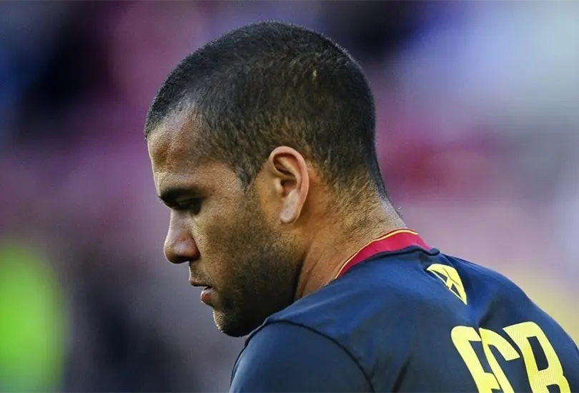 Dani Alves nuevamente modific&oacute; su testimonio previo a su juicio.