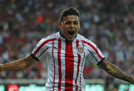 Alexis Vega no jugaría contra Chivas.