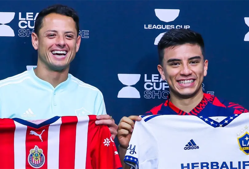 Chicharito Hern&aacute;ndez espera hacer su debut con Chivas en las pr&oacute;ximas jornadas del Clausura 2024