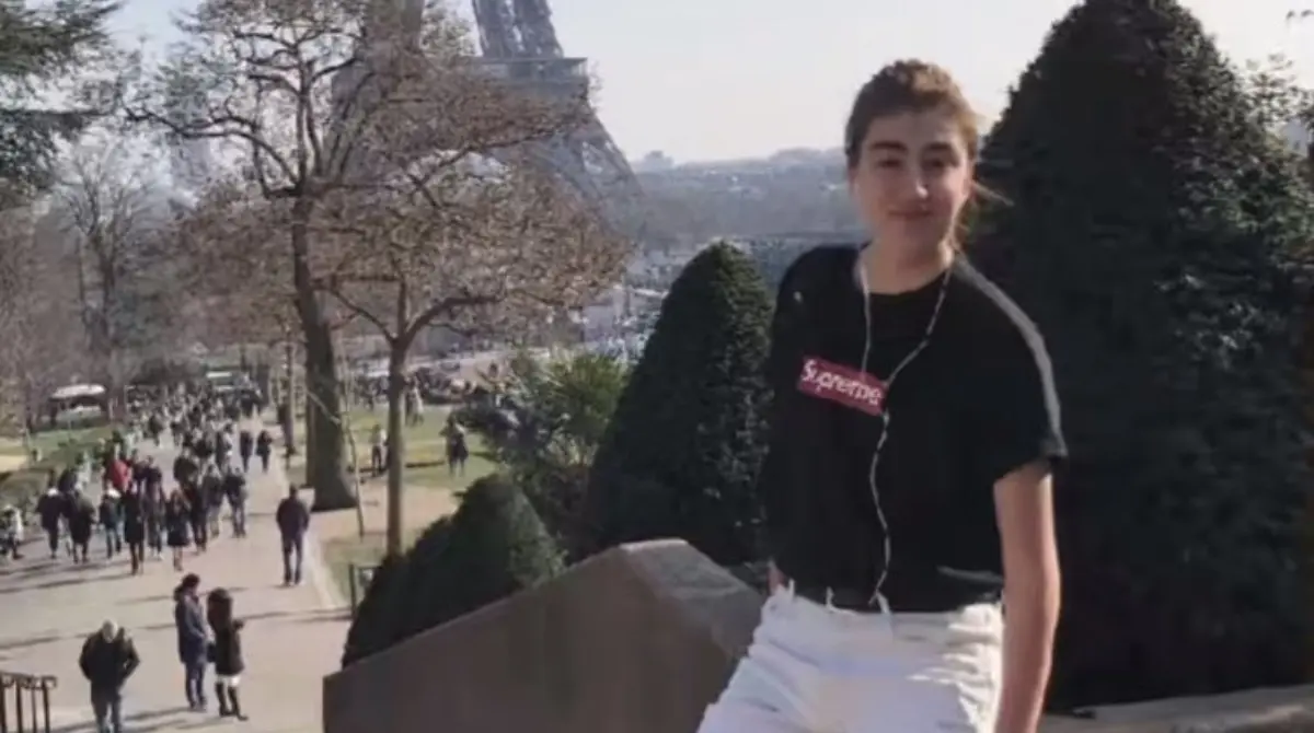 Hay quienes consideran que su apariencia era completamente distinta a lo que hoy en día demuestra, incluso siendo comparado con una mujer.