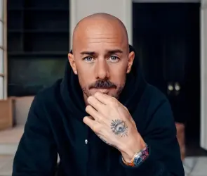 ¿Cuáles son los estudios de Diego Dreyfus, coach de vida de Chicharito?