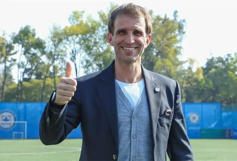 El directivo no dud&oacute; en mandarle un recadito al t&eacute;cnico luego de que se encararan en pleno vestidor.
