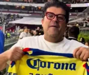 Burro van Rankin defiende al Piojo Herrera y "reta" a Iván Alonso a verse las caras