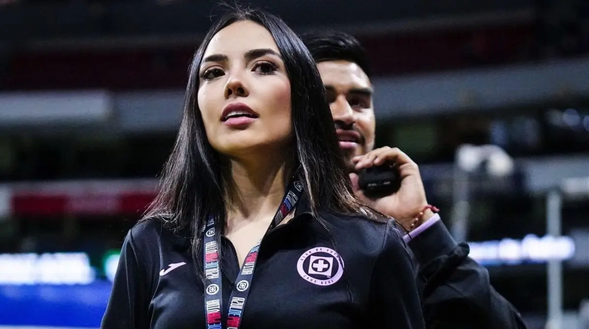 La oportunidad de ser parte de Cruz Azul se dio gracias a su directora de universidad, la cual le compartió información acerca de un 'concurso' de locución dentro del club.