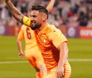 Andy Delort, exfutbolista de Tigres, se convulsiona en pleno partido en Qatar; ¿cómo se encuentra?