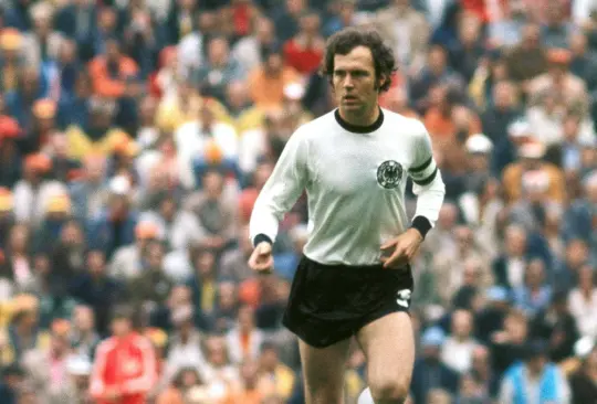 Franz Beckenbauer se robó los reflectores en México 1970