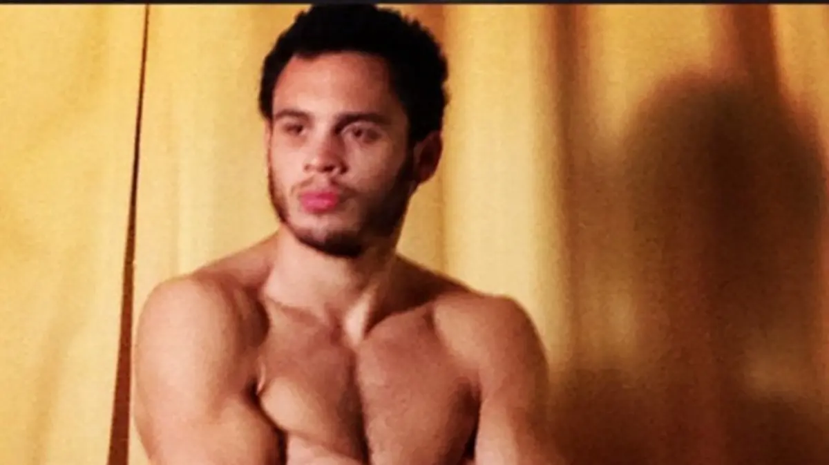 Desafortunadamente, ahora con casi 35 años de edad, ya está lejos del legado que le heredó su padre en los cuadriláteros.