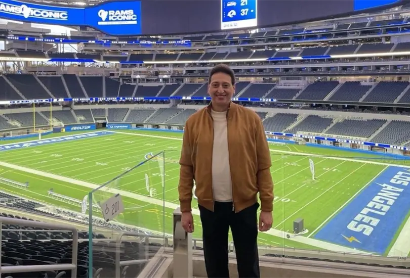 Enrique Burak exhibi&oacute; a un aficionado en redes sociales.