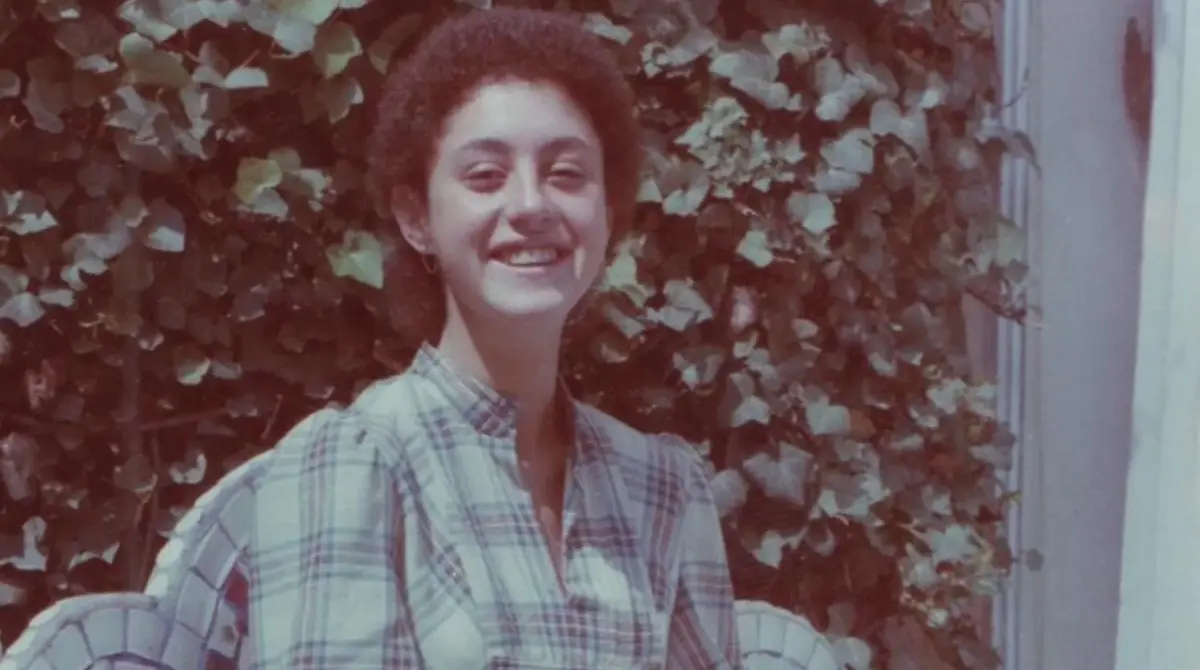 El look ochentero de Claudia Sheinbaum nada tiene que ver con cómo luce en el presente.