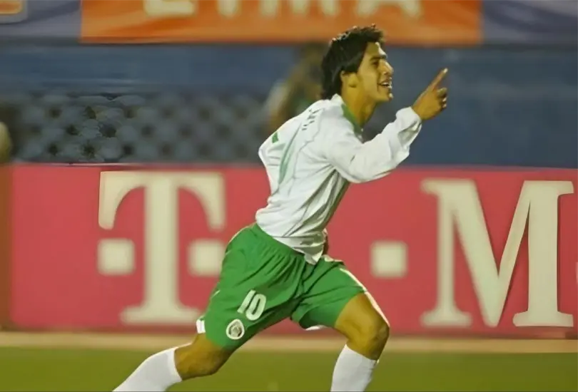 El futbolista fue una de las figuras del equipo mexicano pero no pudo despegar como sus compañeros. El futbolista fue una de las figuras del equipo mexicano pero no pudo despegar como sus compañeros.