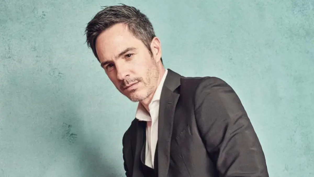 Su carrera inició en 1997 y tuvo roles menores en varias telenovelas, series de televisión y películas, por lo que trabajó para ganar reconocimiento. <br>