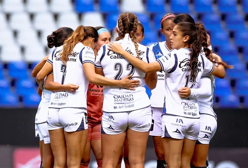Puebla Femenil emiti&oacute; un comunicado tras acusaciones por falta de apoyo.