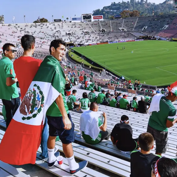 Aficionados celebran venta de boletos fallida para México vs Valencia