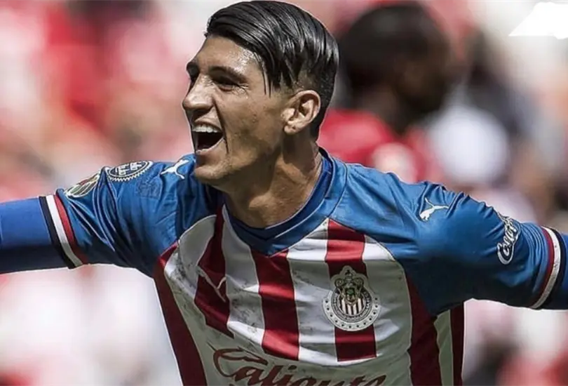 Alan Pulido mandó un mensaje a la afición de Chivas Alan Pulido mandó un mensaje a la afición de Chivas