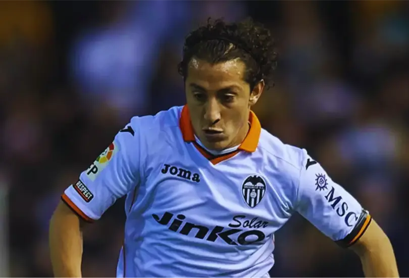 Guardado tuvo un discreto paso por el siguiente rival de la Selecci&oacute;n Mexicana, brillando poco con Valencia, pero llegando lejos en su camino en Europa.
