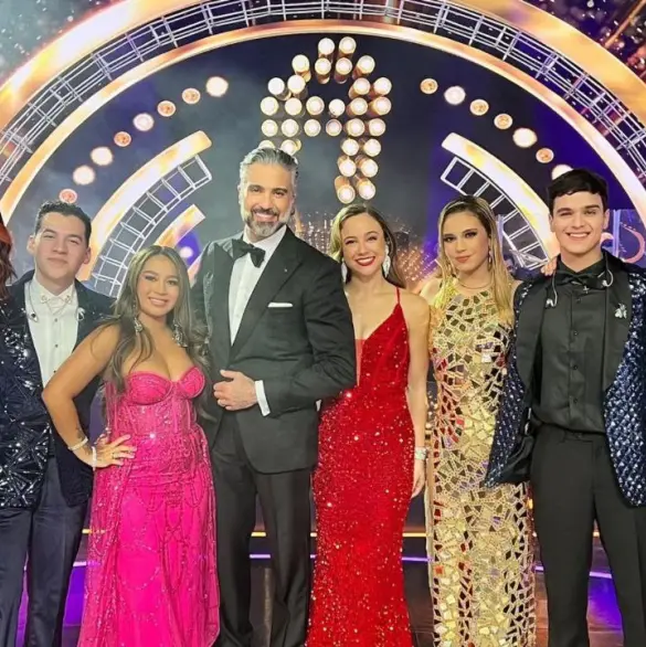 TV Azteca: Exhiben grave error en la final de La Academia