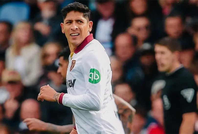 Edson &Aacute;lvarez contin&uacute;a llamando la atenci&oacute;n en Europa