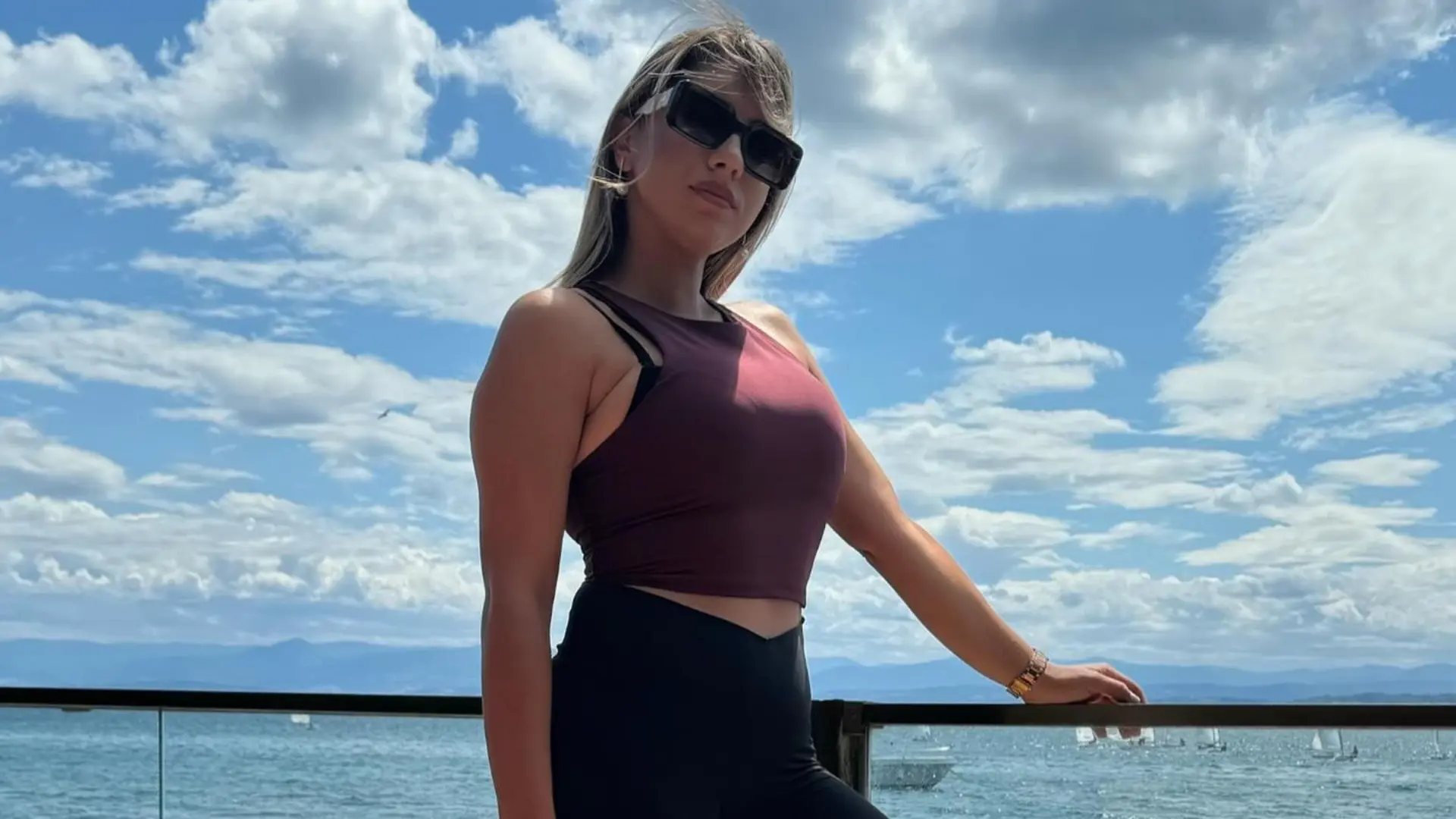 Aunado a esto, es evidente que ella no es la responsable de que se filtraran las imágenes.