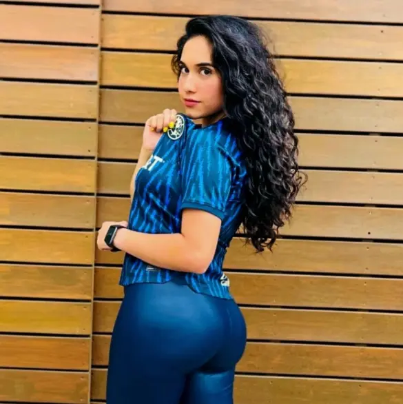 FOTOS: Ella es Fernanda Andrade, la popular aficionada del América