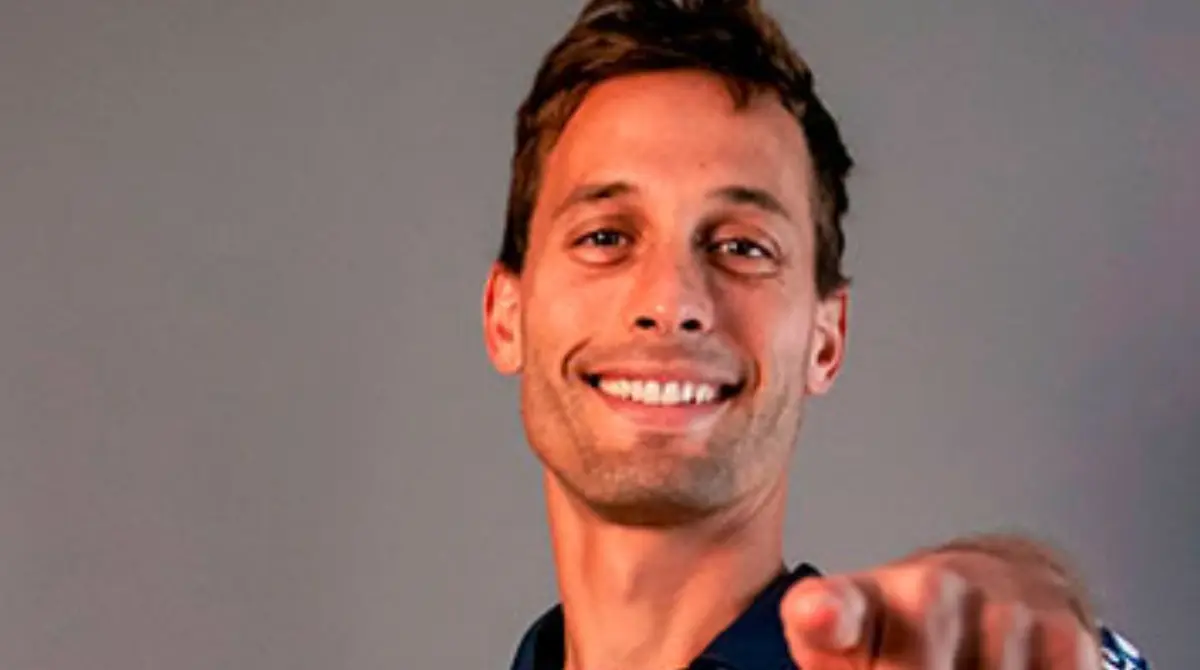 Sergio Canales es uno de los bombazos recientes de Rayados, teniendo su etapa por el Valencia.