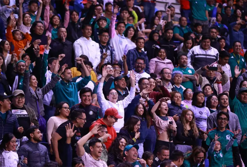 La Selecci&oacute;n Mexicana dio un doloroso espect&aacute;culo ante el Valencia, a tal grado que la afici&oacute;n que intento apoyar termin&oacute; cant&aacute;ndole ol&eacute;s a los locales.